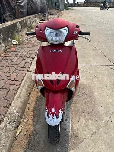 e bán xe lead đỏ máy đi ngon xe còn khá đẹp ạ