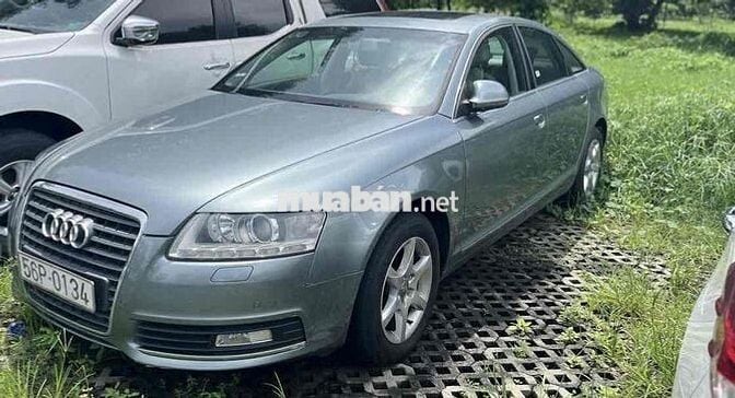 Audi A4 2010 2.0T Quattro - 50000 km