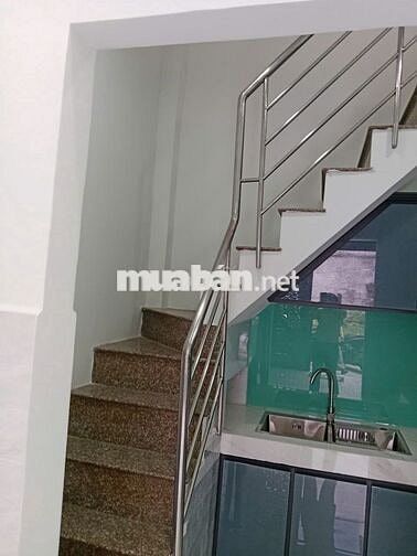 Nhà Mễ Cốc 2Tỷ 550 diện tích 4*7, 1trệt lầu 3pn, có ban công