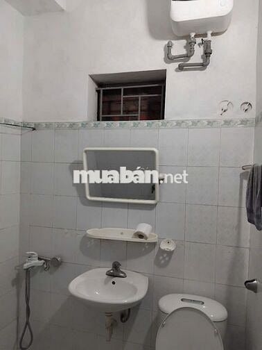 Chính chủ cho thuê nhà riêng 80m2, mặt đường Nguyễn Bính,TP Nam Định