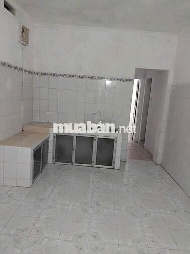 Chính chủ cho thuê nhà riêng 80m2, mặt đường Nguyễn Bính,TP Nam Định