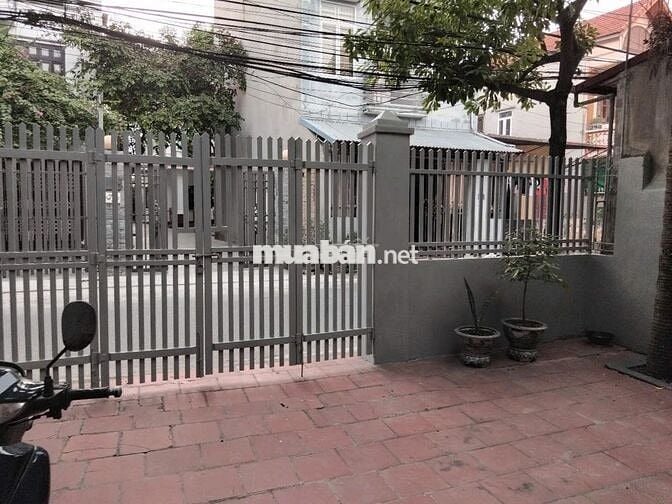 Chính chủ cho thuê nhà riêng 80m2, mặt đường Nguyễn Bính,TP Nam Định