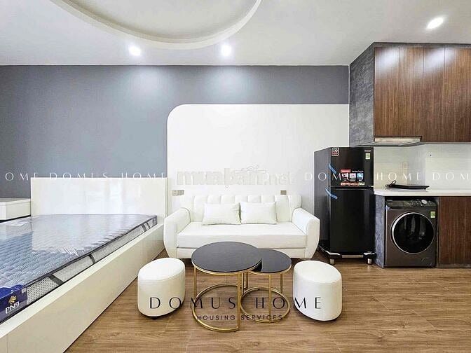 Trống căn studio ban công rộng thoáng ngay vòng xoay Trung Sơn