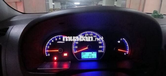 Hyundai Avante 2011 1.6 AT - 118481 km