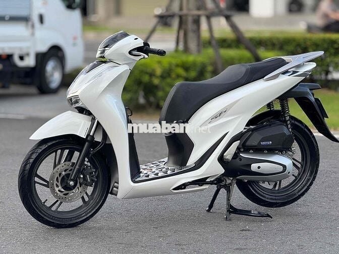 Honda - sh 125 CBS dk 6/2023 chạy chuẩn 8.000km