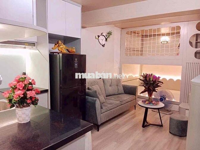 Hiếm . Tập thể tầng 1 siêu xinh 35m thuộc trung tâm Hai Bà gần BKhoa