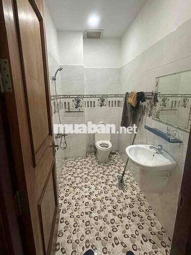 cho thuê nguyên căn 3 lầu, 4pn