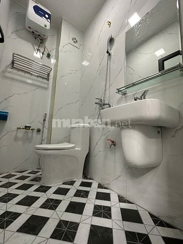 Chính chủ bán nhà ngõ 296 Minh Khai, diện tích 73m2, 5 tầng