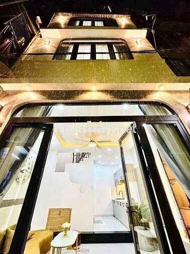Bán Nhà 2 Tầng Đường Lê Quang Định Cách MT Chỉ 50m Giá Nhỉnh 4T