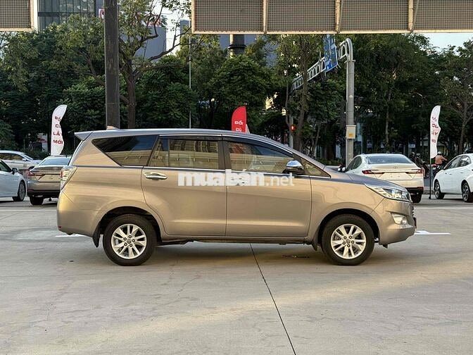 Toyota Innova 2020 2.0E Số Sàn - 1 Chủ - Tại Hãng