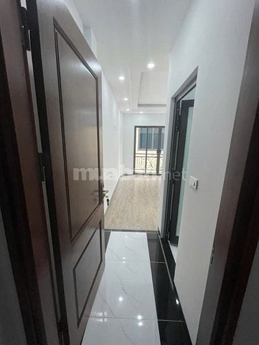 Nhà Đẹp Đại La-Ngõ Nông Rộng-2Thoáng-DT38m2 x 5Tầng-Thang Máy-Hơn 9Tỷ