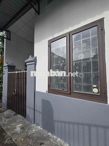 Nhà gác đúc kiệt truòng chinh gần lê trọng tấn chỉ 2ti290