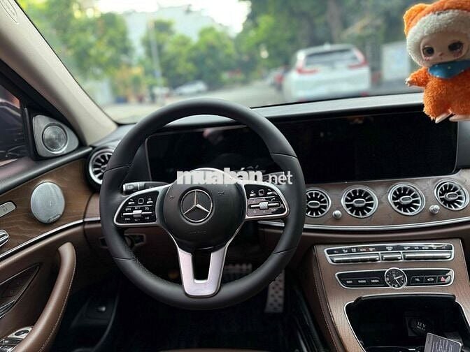 Mercedes Benz E Class 2019 E200 Sport - 80000 km