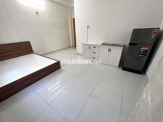 Căn hộ 30m có full nội thất cửa sổ thoáng mát gần UBND Quận 12