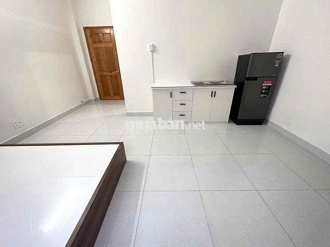 Căn hộ 30m có full nội thất cửa sổ thoáng mát gần UBND Quận 12