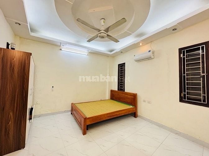 Bán nhà Khương Hạ, ngõ thông thoáng, 100m ô tô tránh, 30m² x 5 tầng