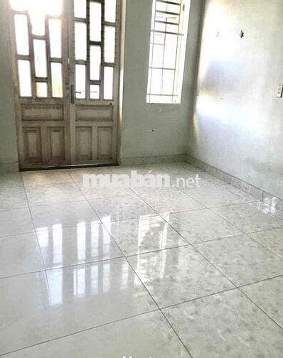 Cho thuê nhà lầu trệt nguyên căn có: 2pn nằm gần Chợ Tan Long - Dĩ An