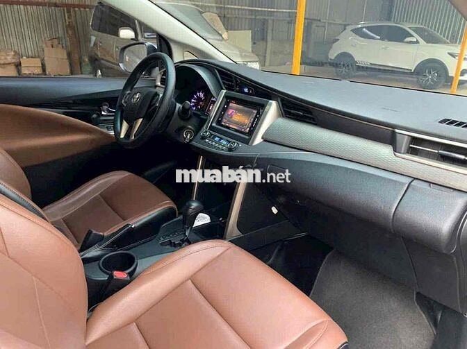Toyota Innova 2017 2.0G - 7c tự động HÃNG BH 1 năm