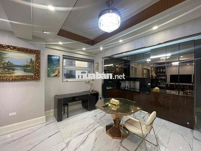 căn hộ cao cấp full nội thất châu Âu xịn rộng 115m chỉ 7 tỷ