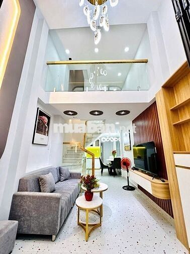 NHÀ VĨNH HỘI Q4- 3 LẦU ĐÚC - 32m2- 3PN- GIÁ 4 TỶ NHỈNH