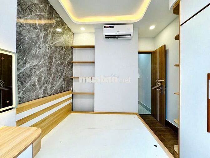 NHÀ VĨNH HỘI Q4- 3 LẦU ĐÚC - 32m2- 3PN- GIÁ 4 TỶ NHỈNH
