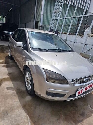 Fordcus 2006 MT