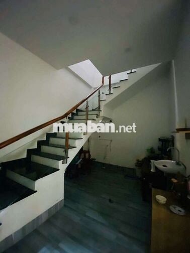 Rẻ đẹp chủ ngộp cần bàn nhà 1 trệt 4 lầu sổ hoàn công MtDx082 Định Hoà