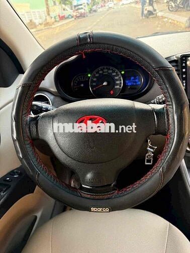 Hyundai Grand i10 2011 1.2 AT - 100000 km