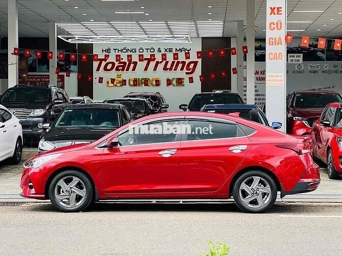 Hyundai Accent 2022 1.4 AT - 28000 km