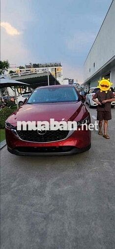 CX5 2023 Premium 2.0 AT - 8000 km