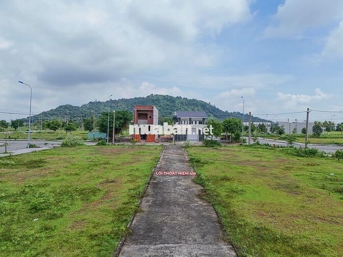 Bán lô tái định cư Sonadezi Suối Nghệ, đường D16 vị trí cực đẹp