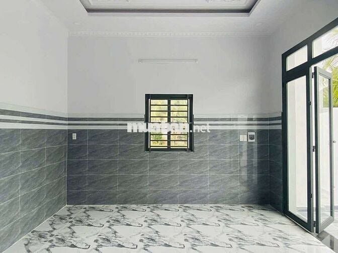 NHÀ MỚI Ở LIỀN. 5X17 ĐƯỜNG XE HƠI. ĐƯỜNG TRỊNH NHƯ KHUÊ. BÌNH CHÁNH.