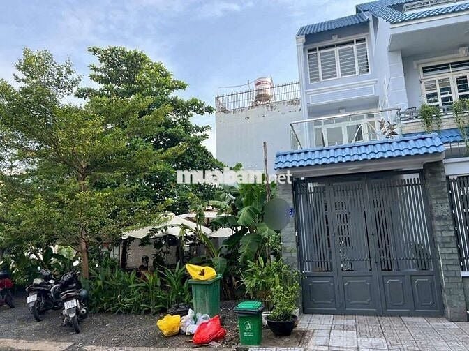 Cần bán gấp biệt thự Khu vực An Sương  DT 7x15 ..1 trệt 2 lầu 3PN 3WS