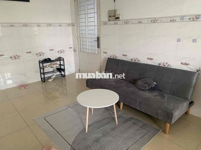 Tìm người ở ghép phòng trong chung cư 312 Lạc Long Quân