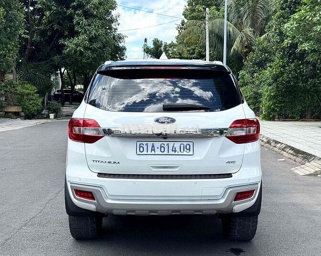 Ford Everest 2019 Titanium 2.0L AT 4x4