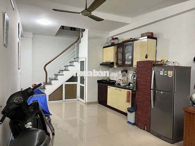 ✈️SIÊU VÍP, HIẾM.PHỐ CỔ NGỌC LÂM.TT BỒ ĐỀ ✈️67 m2. 4 tầng. Giá 9,3 tỷ.