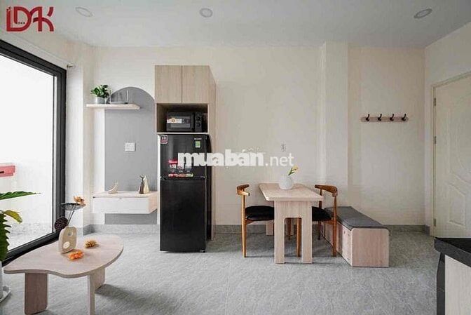 Căn hộ 1PN, 1PK ban công 40m2 chỉ 8tr9 gần PHÚ MỸ HƯNG, HỒ BÁN NGUYỆT