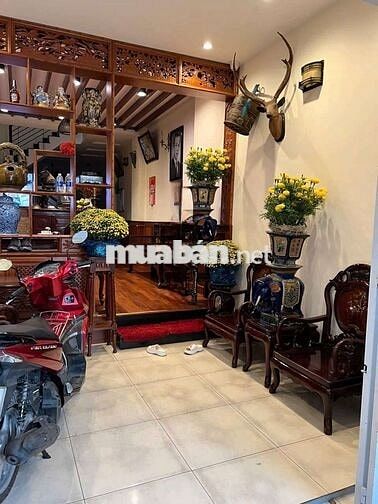 NHÀ 2 LẦU - MẶT TIỀN ĐƯỜNG LÊ LAI