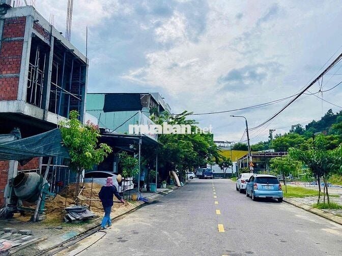 Lô đất mặt tiền 105m địa chỉ 43 Phước Lý 6 khu dân cư đông đúc