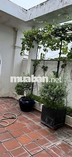 NHÀ 2 LẦU - MẶT TIỀN ĐƯỜNG LÊ LAI