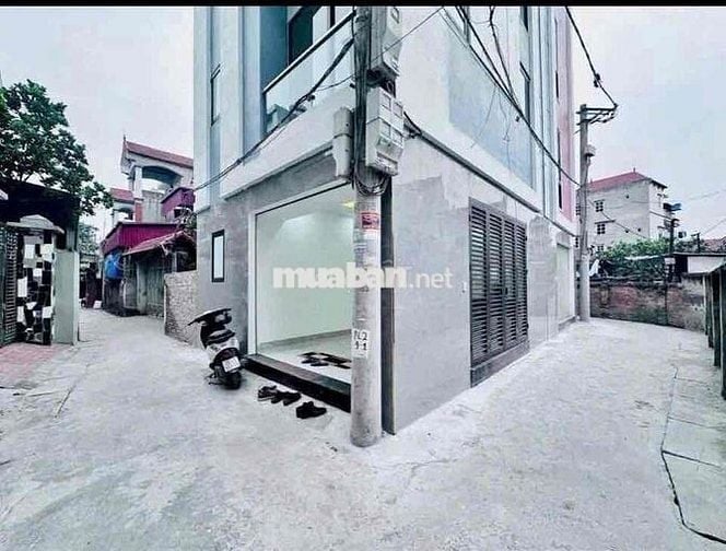 chính chủ tôi cần bán nhà 6 Tầng Gần Đường Văn Tiến Dũng - Oto wua nhà