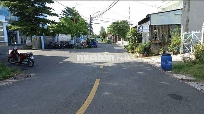 Lô đất MT đường nhựa 12m Tân Thông Hội, full thổ cư 90m2 giá 1 tỷ 240
