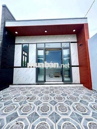 Ngộp bank bán gấp căn nhà ở xã Củ Chi, DT 94m2, Giá 980 triệu.SHR