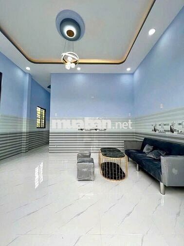 Ngộp bank bán gấp căn nhà ở xã Củ Chi, DT 94m2, Giá 980 triệu.SHR