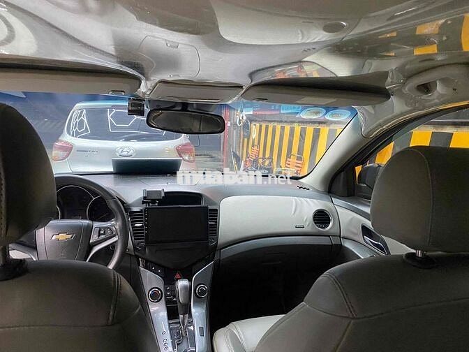 Chevrolet Cruze ( STD) 1.8 AT, xe gia đình chạy kĩ