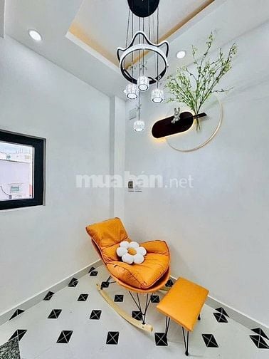 Hàng siêu hiếm khu sân bay DT 69m2, giá 3,3 tỷ Yên Thế, Tân Bình