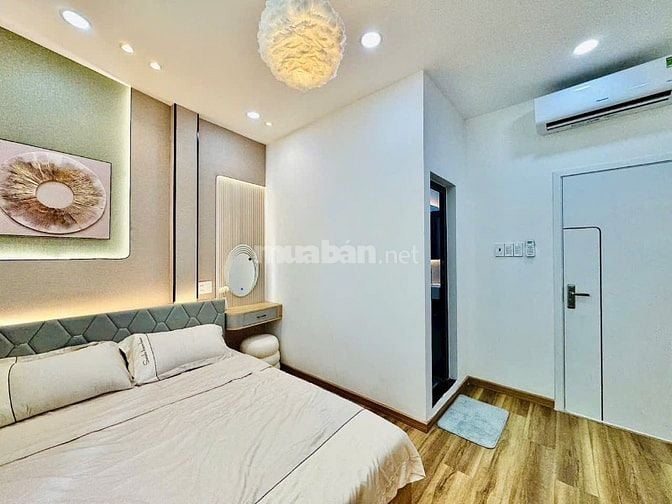 Hàng siêu hiếm khu sân bay DT 69m2, giá 3,3 tỷ Yên Thế, Tân Bình