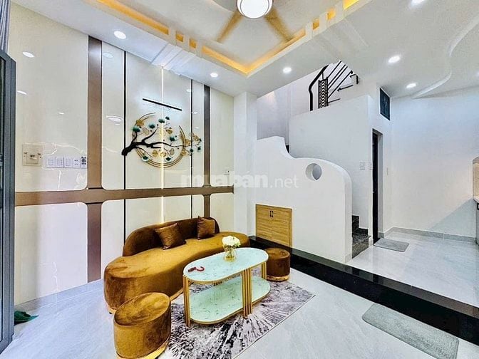 Hàng siêu hiếm khu sân bay DT 69m2, giá 3,3 tỷ Yên Thế, Tân Bình
