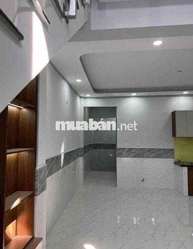 Bán ngộp nhà chủ trả nổi ngân hàng Q5 2ty7