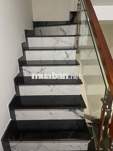 MT Phan Xích Long - Mới Xây - 4 Tầng - 8PN- cn 48m2 - chỉ 17 tỷ còn tl